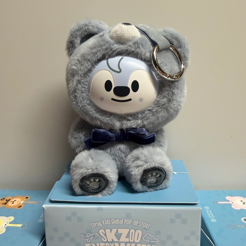 STRAY KIDS Wolfchan Skzoo Secret Keyring Toy Version